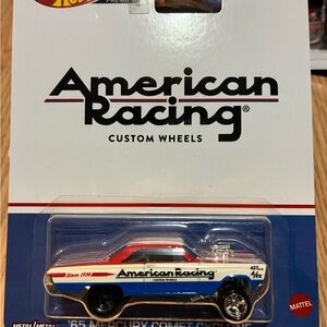 Hot Wheels American Racing 1965 Mercury Comet Cyclone - Red, White, and Blue